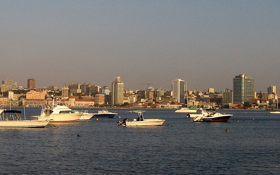 Viajar Angola - blog ligado a guia prático de viagens em angola. roteiros, custos, dicas de quem vai, escreve
